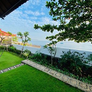 Solaluna Beach Homestay